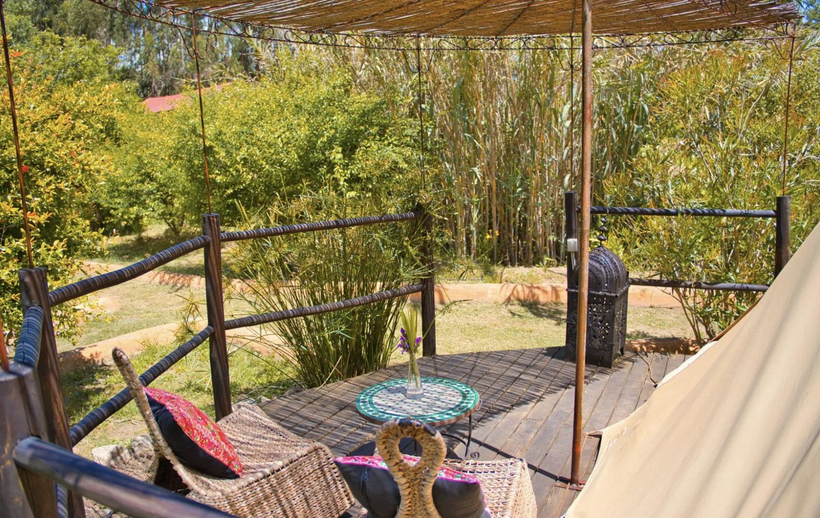 Sunshine tipi private terrace